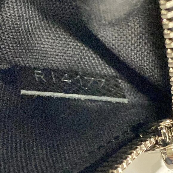 LOUIS VUITTON Neopavel Ardoise Taiga Mens Clutch Bag 728-081725 - Picture 12 of 14